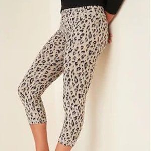 Old Navy Active Elevate Legging crop High Rise Go-Dry, size Large, Leopard print